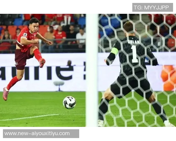 罗马诺透露欧洲多家俱乐部对西雅图海湾人20岁中场巴尔加斯产生浓厚兴趣