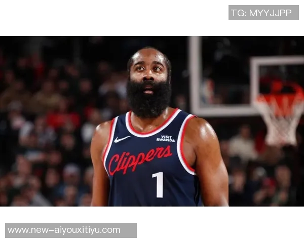 哈登称赞开拓者全场强硬表现并誓言鏖战到底直至最后时刻 哈登称赞开拓者全场强硬表现并誓言鏖战到底直至最后时刻